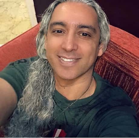 مازیار فلاحی اشکای بی انتها